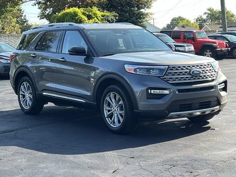Certified 2023 Ford Explorer Limited w/ Equipment Group 301A AWD/4WD image 7