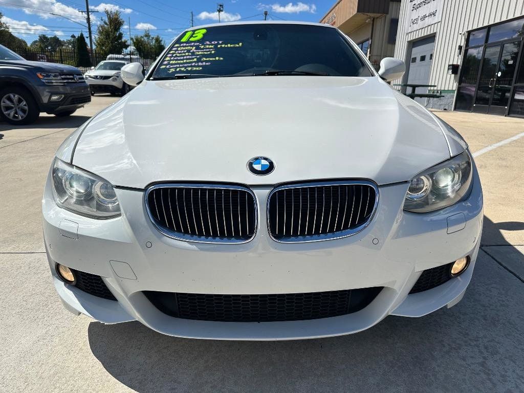 Used 2013 BMW 335i Convertible RWD image 23