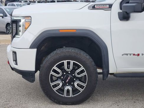 Used 2021 GMC Sierra 2500 AT4 w/ AT4 Premium Plus Package image 5