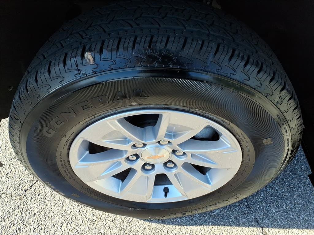 Used 2026 Chevrolet Silverado 1500 LT AWD/4WD image 10