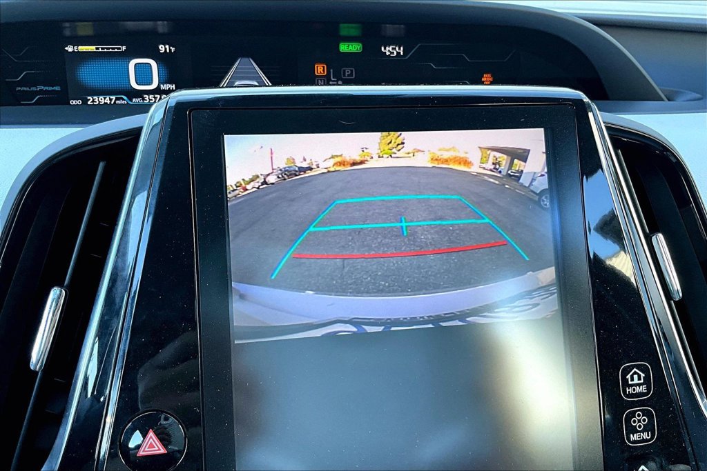 Certified 2019 Toyota Prius Prime Advanced FWD image 14