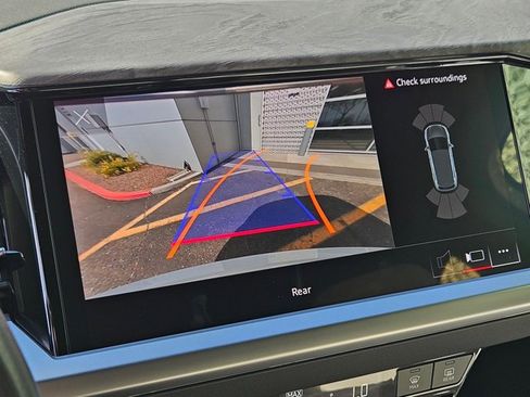 Used 2024 Audi Q4 e-tron Premium w/ Convenience Package image 17