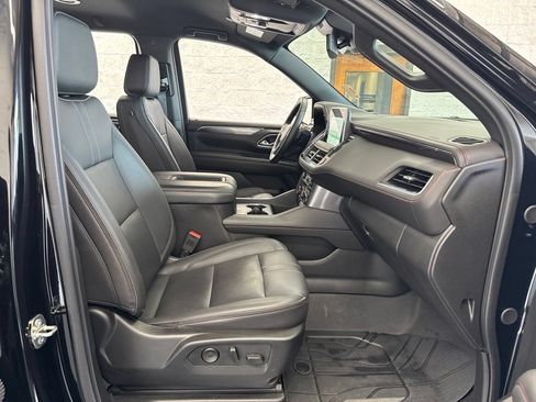 Used 2023 Chevrolet Suburban RST w/ Luxury Package AWD/4WD image 54