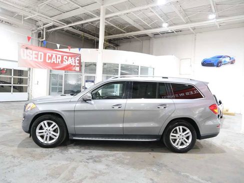 Used 2015 Mercedes-Benz GL 450 4MATIC w/ Parking Assist Package image 6