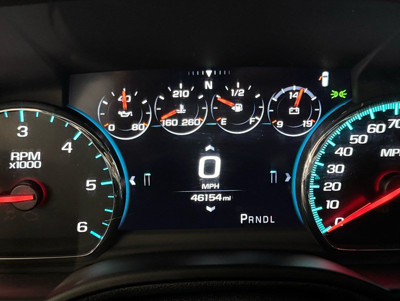 Used 2017 GMC Yukon Denali w/ Open Road Package AWD/4WD image 19