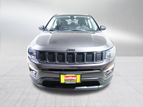 Used 2019 Jeep Compass Latitude AWD/4WD image 2