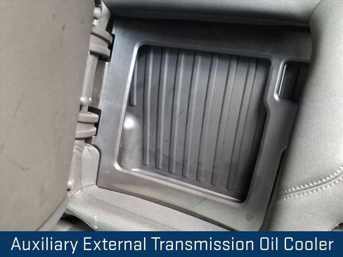 Certified 2025 GMC Sierra 1500 SLT RWD image 26