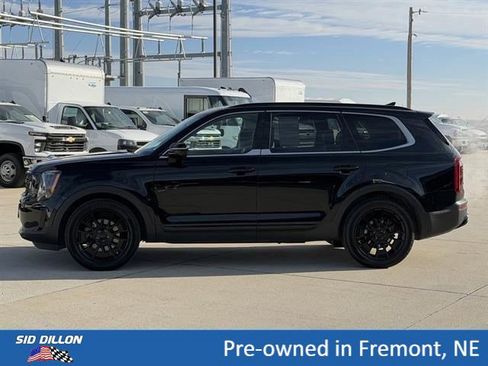 Used 2021 Kia Telluride SX w/ Nightfall Edition Package AWD/4WD image 9