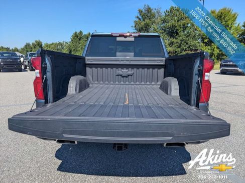 Used 2020 Chevrolet Silverado 1500 RST AWD/4WD image 13