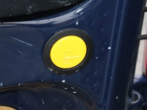 Used 2020 Ford Transit Connect XL image 16