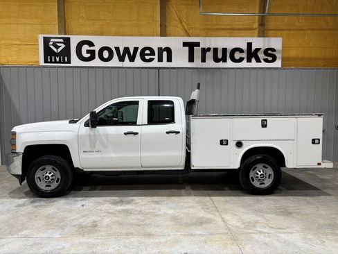 Used 2019 Chevrolet Silverado 2500 W/T w/ WT Convenience Package image 2
