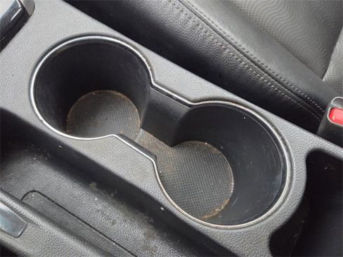 Used 2012 Hyundai Elantra Limited image 24