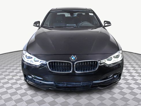 Used 2018 BMW 330i Sedan w/ Convenience Package image 2