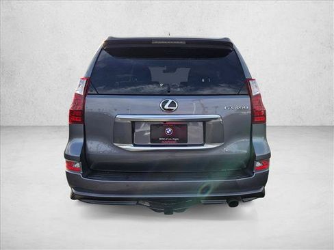 Used 2021 Lexus GX 460 Premium w/ Accessory Package AWD/4WD image 7
