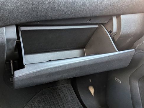 Used 2021 GMC Yukon Denali w/ Denali Premium Package image 25