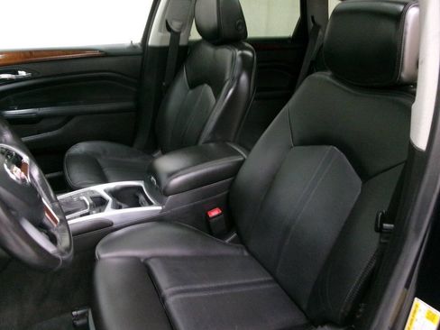 Used 2014 Cadillac SRX Luxury w/ Driver Awareness Package AWD/4WD image 18