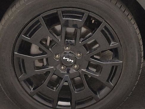 Used 2022 Kia Telluride SX w/ SX Prestige Package image 31