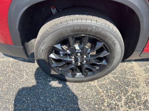 Used 2025 Chevrolet Traverse LT w/ Midnight/Sport Edition FWD image 45