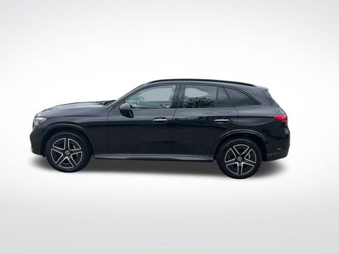Used 2026 Mercedes-Benz GLC 300 4MATIC image 2