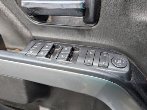 Used 2018 Chevrolet Silverado 1500 LT image 15