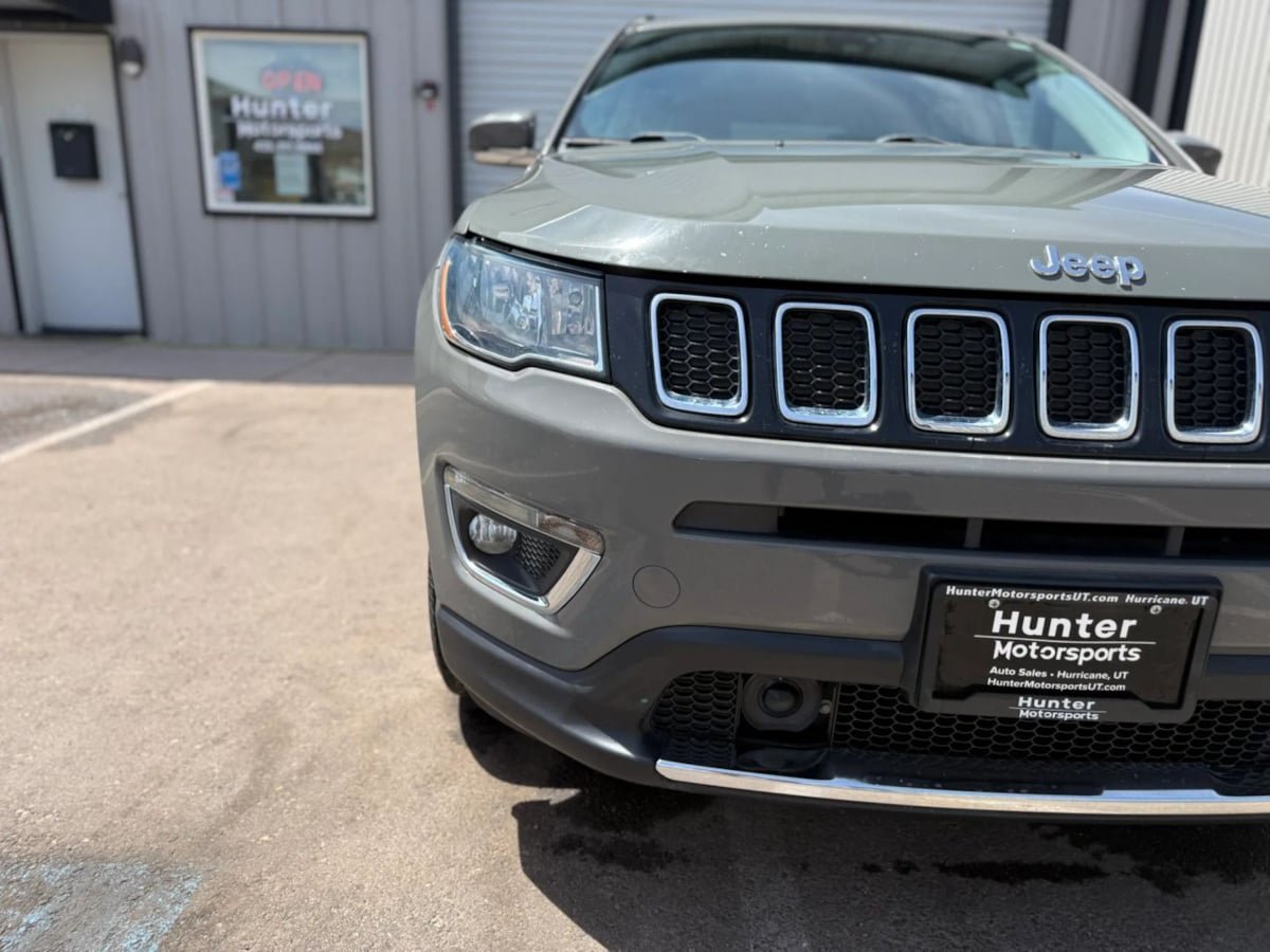 Used 2021 Jeep Compass Limited AWD/4WD image 15