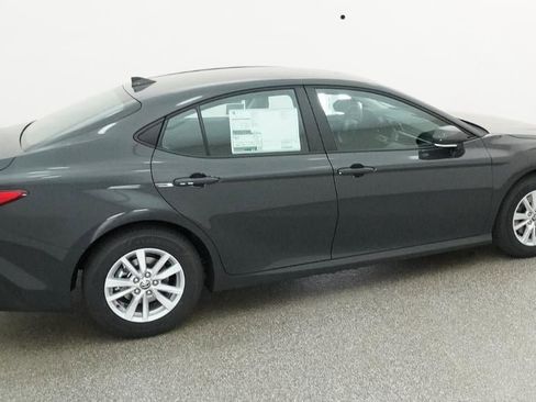 New 2026 Toyota Camry LE image 10