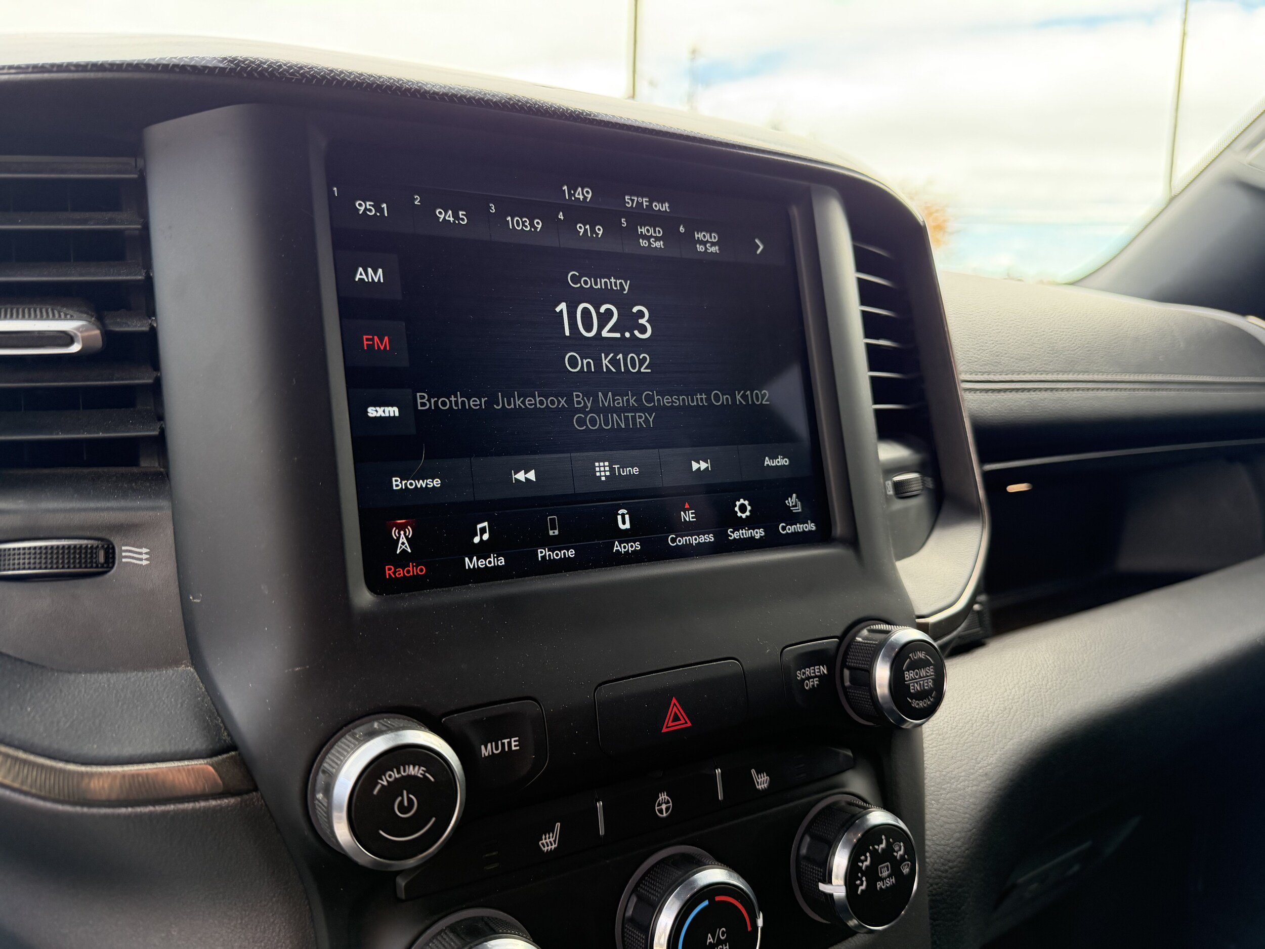 Used 2021 RAM 1500 Sport w/ Bed Utility Group AWD/4WD image 18
