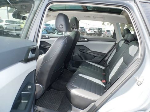 Certified 2023 Volkswagen Taos SEL AWD/4WD image 17