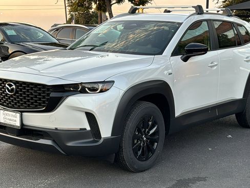 Certified 2025 MAZDA CX-50 2.5 Hybrid w/ Cargo Package image 4