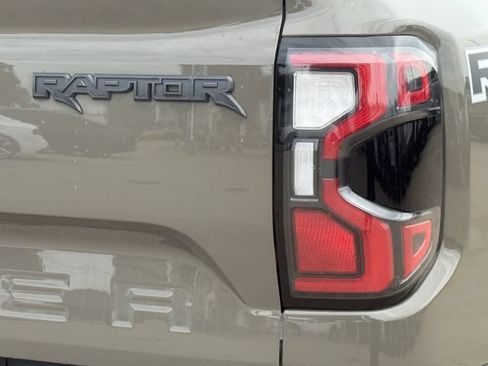 Used 2025 Ford Ranger Raptor AWD/4WD image 7