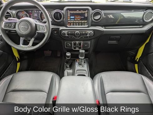 Used 2023 Jeep Wrangler Unlimited Sahara AWD/4WD image 16
