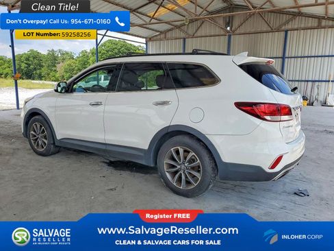 Used 2017 Hyundai Santa Fe SE AWD/4WD image 3