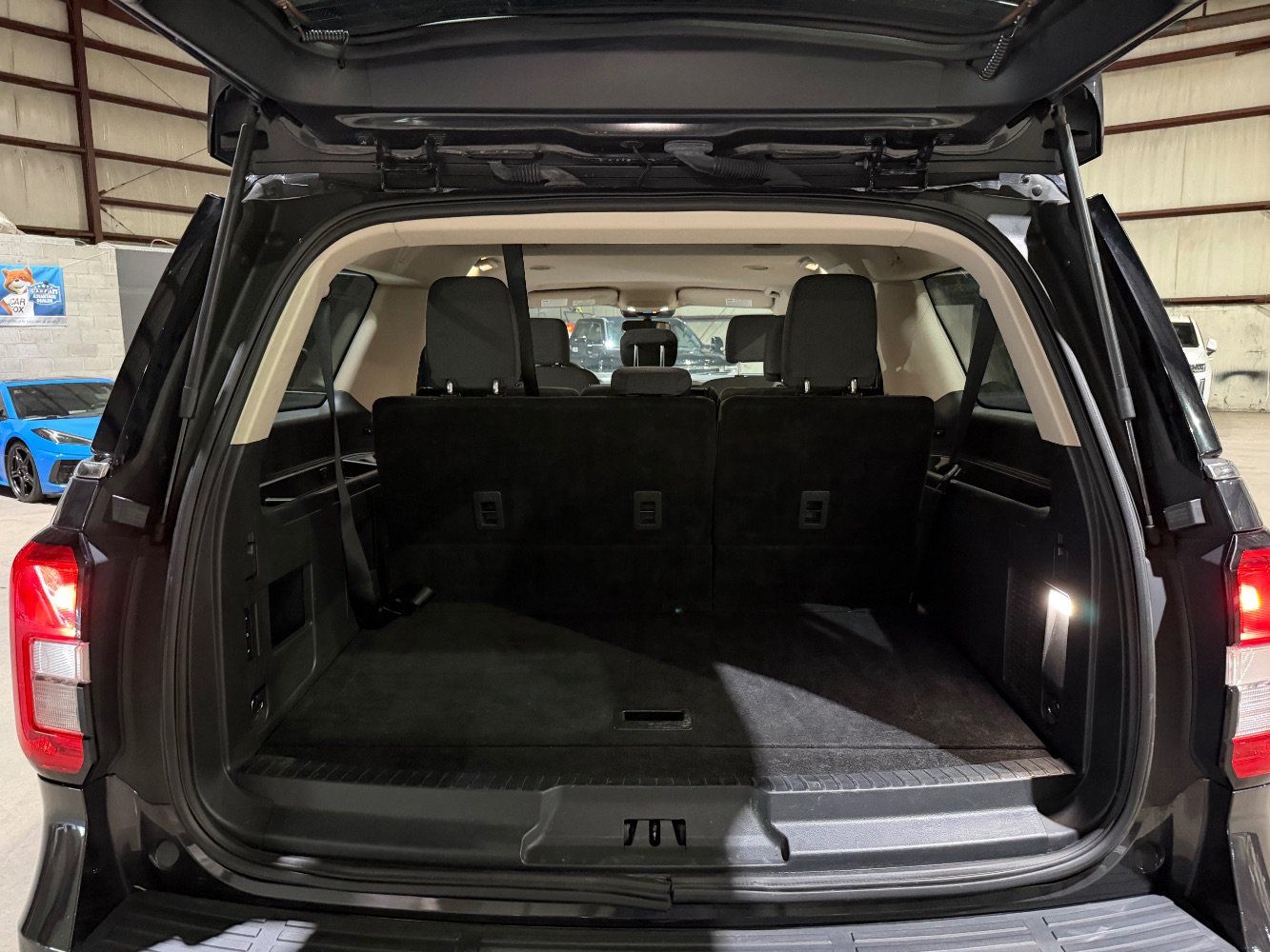 Used 2024 Ford Expedition Max XLT RWD image 19