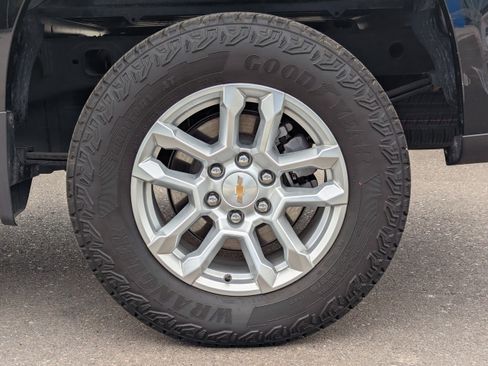 Certified 2025 Chevrolet Silverado 1500 LT AWD/4WD image 51