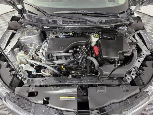 Used 2017 Nissan Rogue Sport SL w/ SL Premium Package image 11