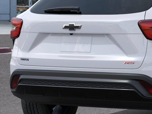 New 2026 Chevrolet Trax RS w/ Driver Confidence Package FWD image 15