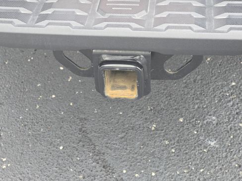 Used 2023 Toyota Tacoma SR image 18