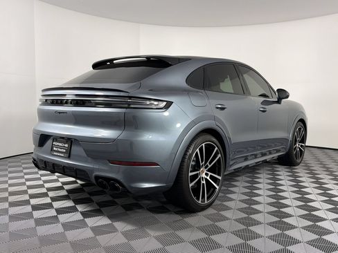 Certified 2026 Porsche Cayenne Coupe AWD/4WD image 9