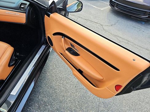 Used 2018 Maserati GranTurismo Sport image 44