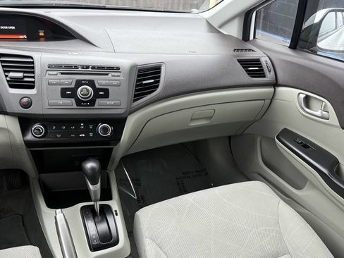 Used 2012 Honda Civic LX image 8