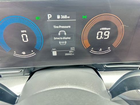 Used 2025 Hyundai Kona SEL image 40