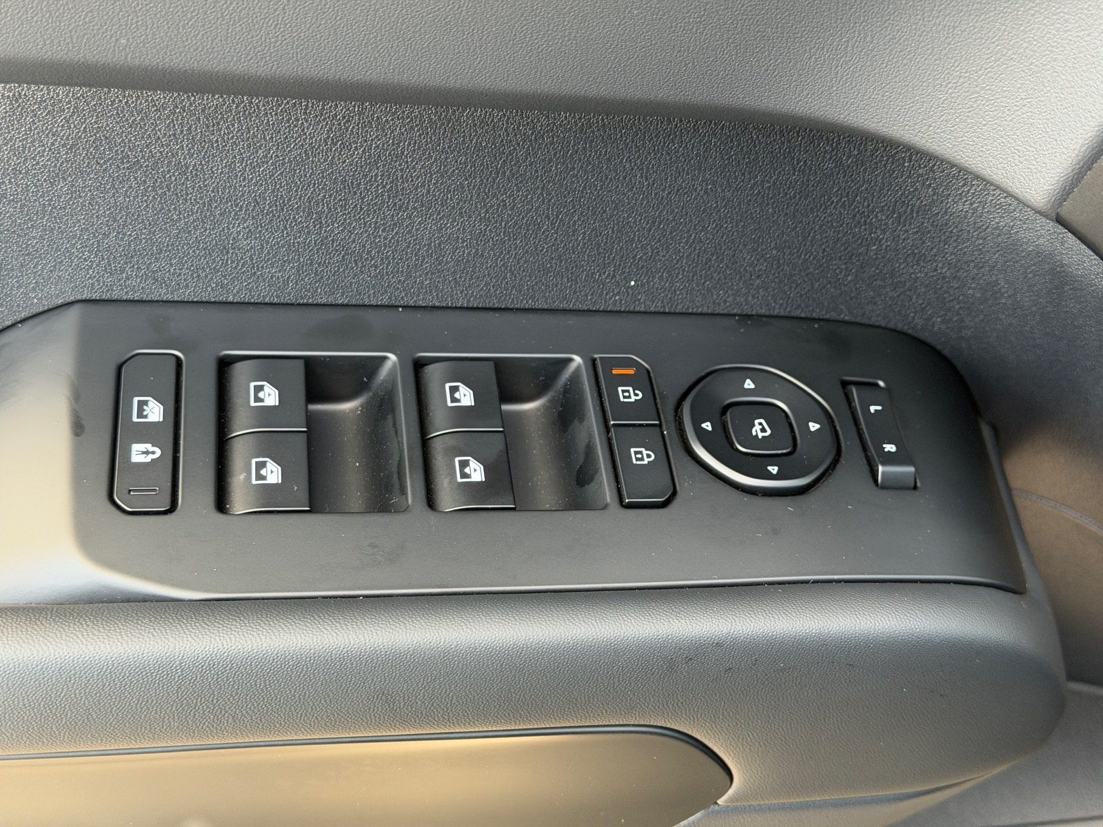 Certified 2027 Kia Telluride SX X-Line w/ Towing Package AWD/4WD image 17