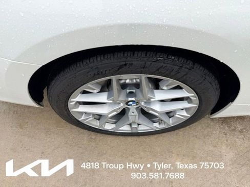 Used 2025 BMW 330i Sedan RWD image 12