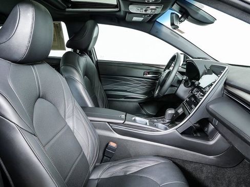 Used 2022 Toyota Avalon Limited w/ Advanced Safety Package image 23