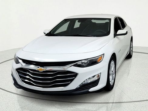 Used 2024 Chevrolet Malibu LT w/ LPO, Floor Liner Package FWD image 8