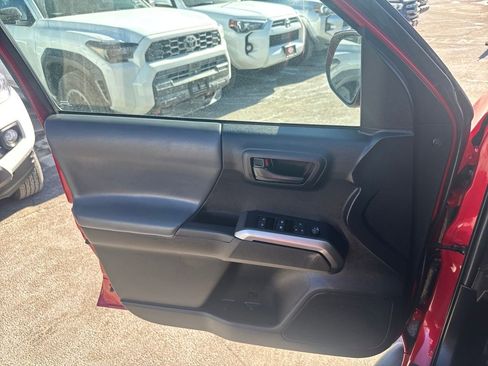 Used 2023 Toyota Tacoma SR5 image 31
