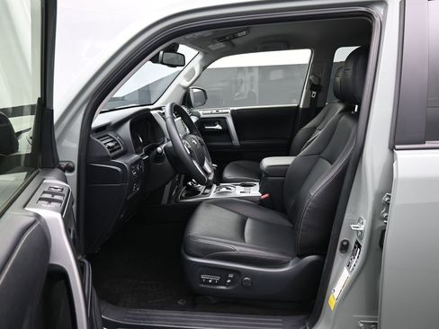 Certified 2023 Toyota 4Runner TRD Sport image 9