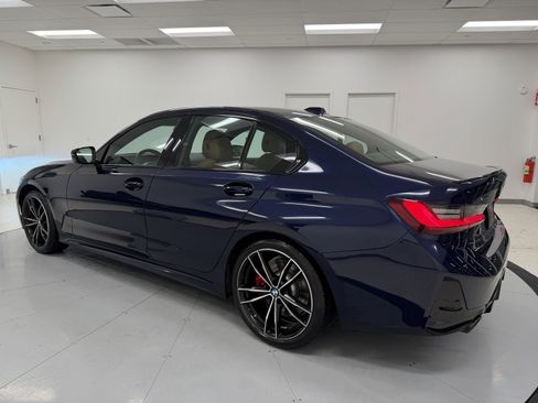 Used 2023 BMW 330i xDrive 330i xDrive w/ M Sport Package image 5