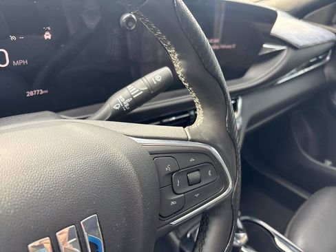 Used 2024 Buick Envista Avenir FWD image 38
