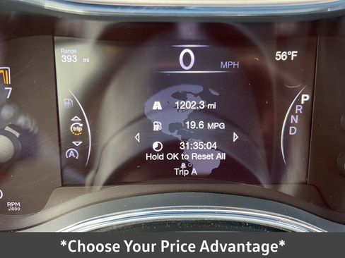 Used 2020 Jeep Grand Cherokee Limited w/ Luxury Group II image 51